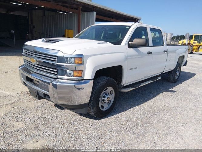 chevrolet silverado 2500hd 2017 1GC1CUEYXHF197754 image chevrolet silverado 2500hd 2017 1GC1CUEYXHF197754 image